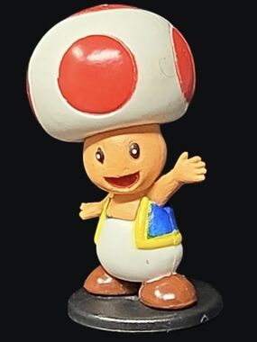 Nintendo Super Mario Bros. "Toad" Mini Figure